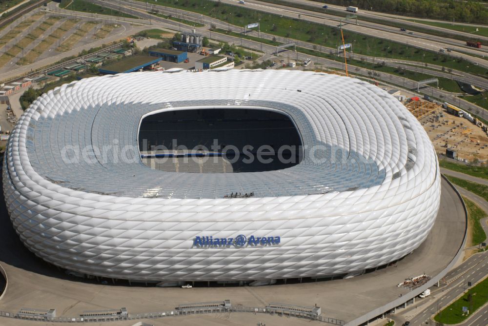 München from the bird's eye view: Sports facility grounds of the Arena stadium Allianz Arena on Werner-Heisenberg-Allee in Munich in the state Bavaria, Germany