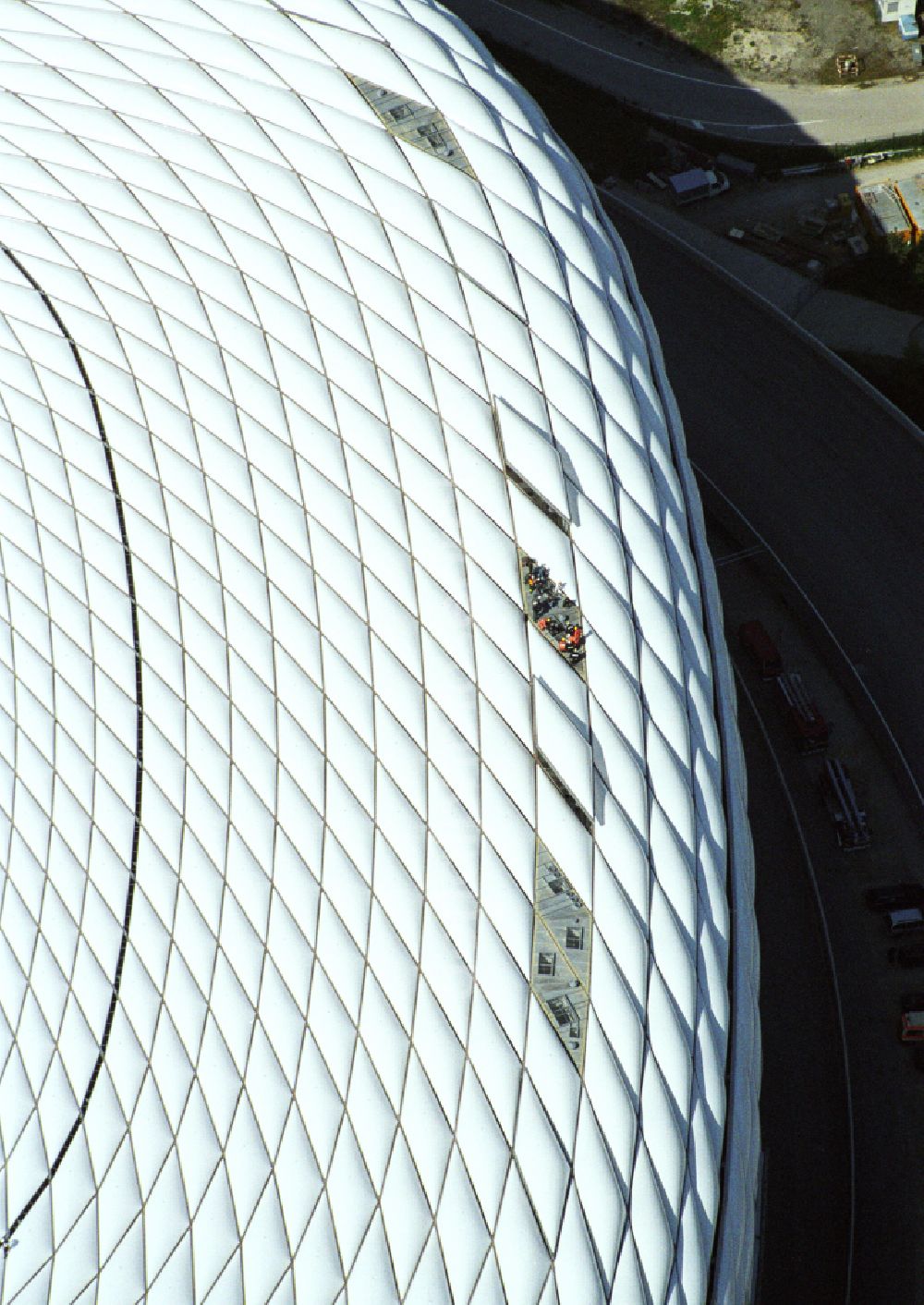 Aerial image München - Sports facility grounds of the Arena stadium Allianz Arena on Werner-Heisenberg-Allee in Munich in the state Bavaria, Germany