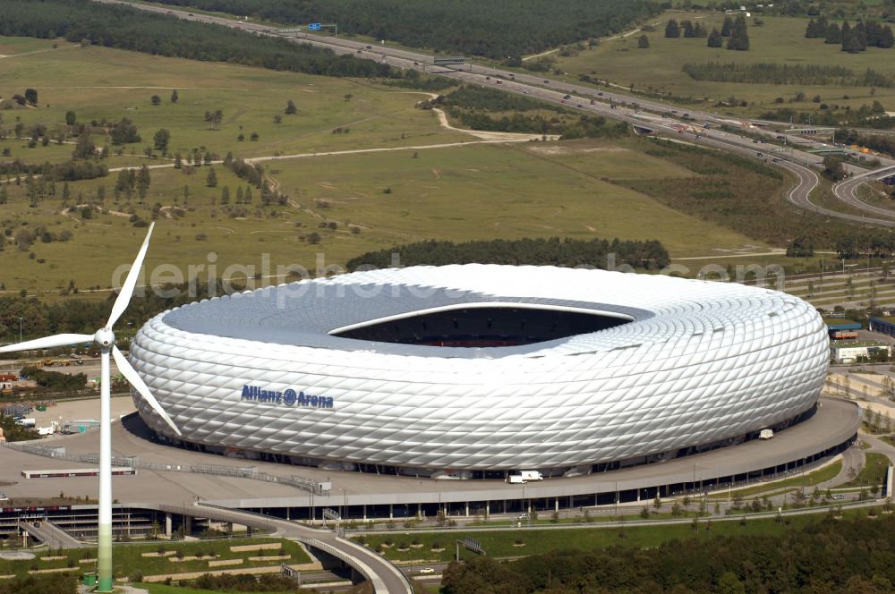 Aerial image München - Sports facility grounds of the Arena stadium Allianz Arena on Werner-Heisenberg-Allee in Munich in the state Bavaria, Germany