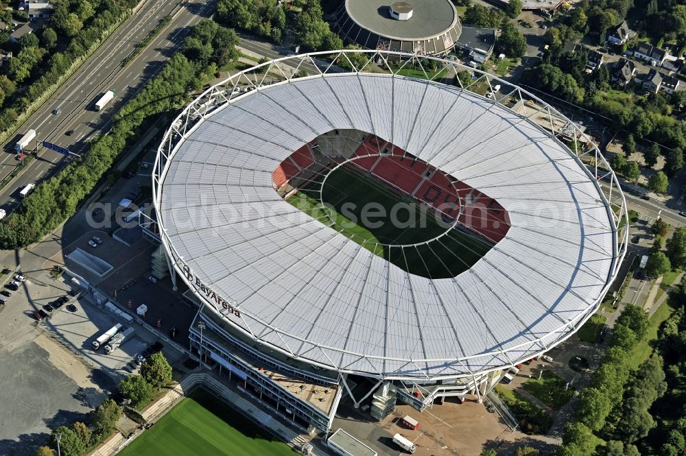 Aerial image Leverkusen - Construction sites Sports facility grounds of the Arena stadium BayArena of Fussballvereins Bayer 04 Leverkusen in the district Wiesdorf in Leverkusen in the state North Rhine-Westphalia, Germany