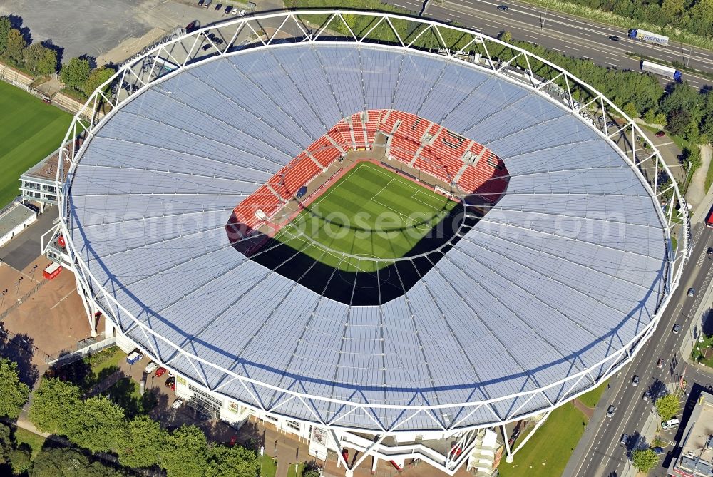 Leverkusen from above - Construction sites Sports facility grounds of the Arena stadium BayArena of Fussballvereins Bayer 04 Leverkusen in the district Wiesdorf in Leverkusen in the state North Rhine-Westphalia, Germany