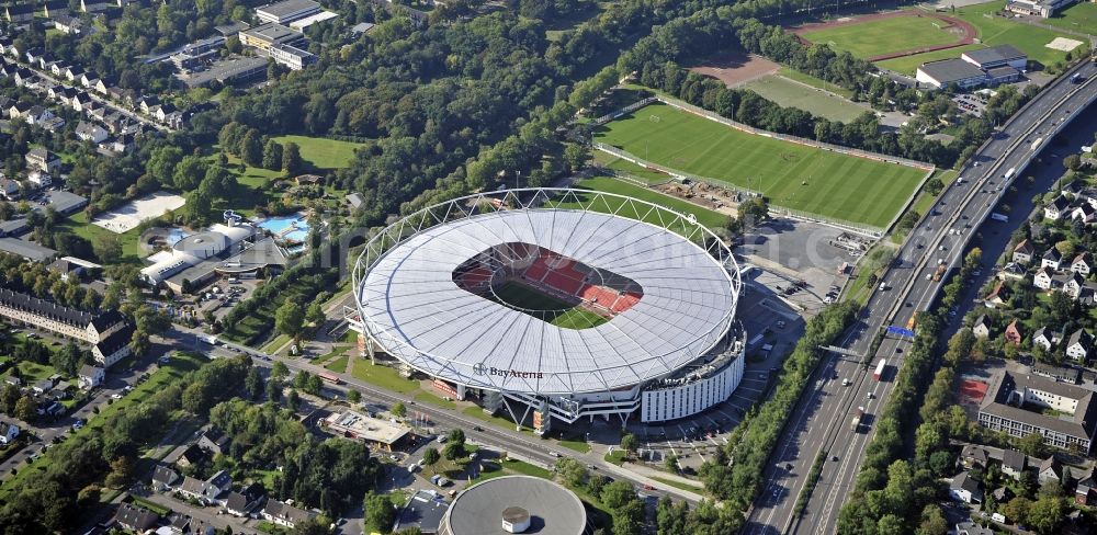 Aerial image Leverkusen - Construction sites Sports facility grounds of the Arena stadium BayArena of Fussballvereins Bayer 04 Leverkusen in the district Wiesdorf in Leverkusen in the state North Rhine-Westphalia, Germany