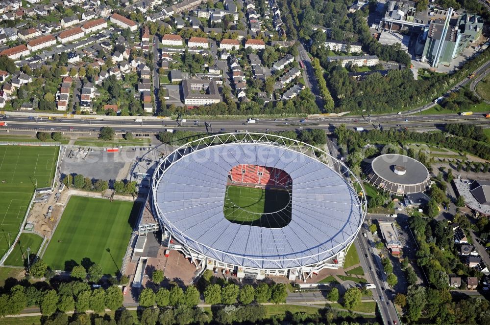 Leverkusen from the bird's eye view: Construction sites Sports facility grounds of the Arena stadium BayArena of Fussballvereins Bayer 04 Leverkusen in the district Wiesdorf in Leverkusen in the state North Rhine-Westphalia, Germany