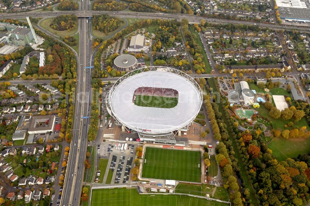 Leverkusen from above - Construction sites Sports facility grounds of the Arena stadium BayArena of Fussballvereins Bayer 04 Leverkusen in the district Wiesdorf in Leverkusen in the state North Rhine-Westphalia, Germany