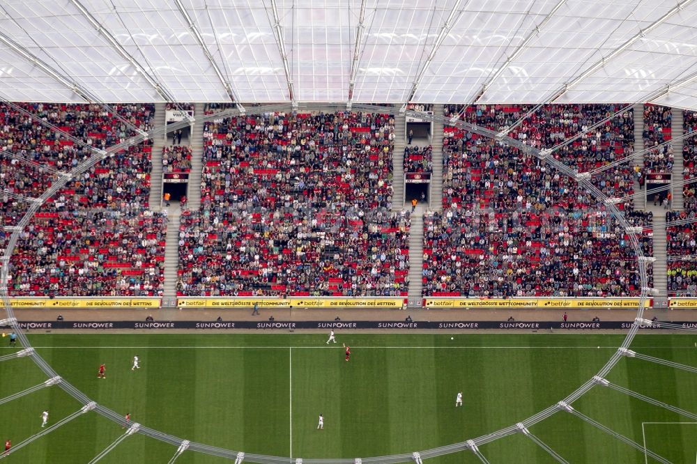 Aerial photograph Leverkusen - Construction sites Sports facility grounds of the Arena stadium BayArena of Fussballvereins Bayer 04 Leverkusen in the district Wiesdorf in Leverkusen in the state North Rhine-Westphalia, Germany