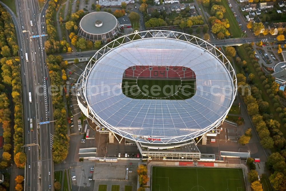 Leverkusen from above - Construction sites Sports facility grounds of the Arena stadium BayArena of Fussballvereins Bayer 04 Leverkusen in the district Wiesdorf in Leverkusen in the state North Rhine-Westphalia, Germany