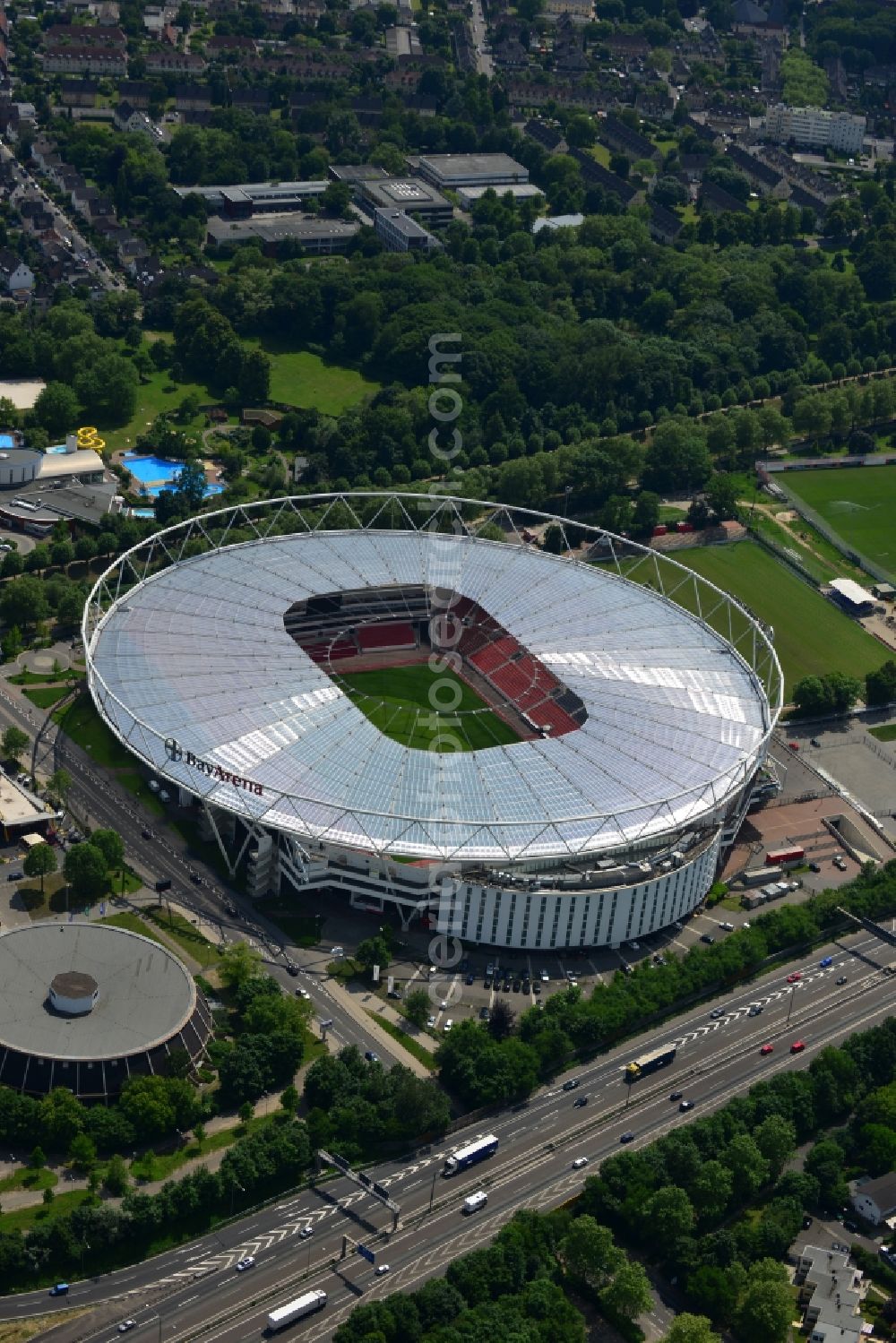 Aerial image Leverkusen - Construction sites Sports facility grounds of the Arena stadium BayArena of Fussballvereins Bayer 04 Leverkusen in the district Wiesdorf in Leverkusen in the state North Rhine-Westphalia, Germany