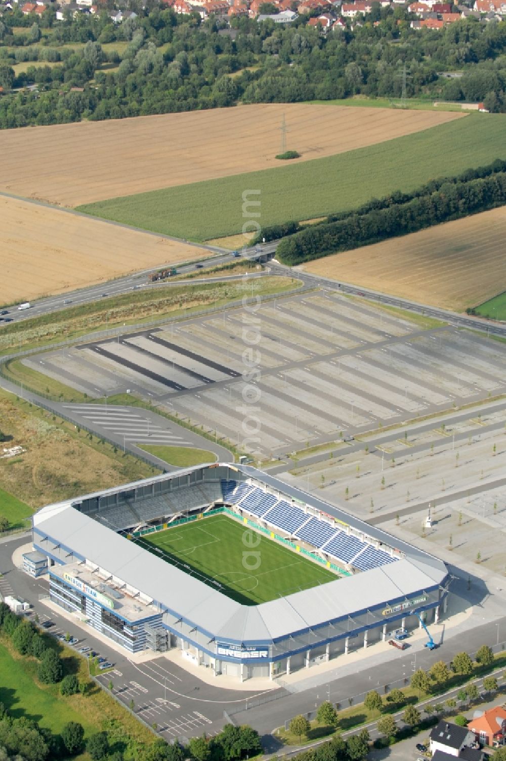 Paderborn from the bird's eye view: Sports facility grounds of the Arena stadium Benteler - Arena an der Paofborner Strasse of in Paderborn in the state North Rhine-Westphalia, Germany