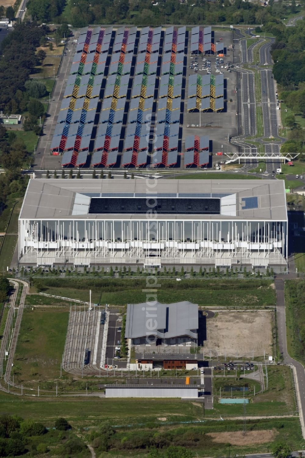 Aerial photograph Bordeaux - Sports facility grounds of the Arena stadium Stade Matmut Atlantique an der Cours Jules Ladoumegue before the European Football Championship Euro 2016 in Bordeaux in Aquitaine Limousin Poitou-Charentes, France