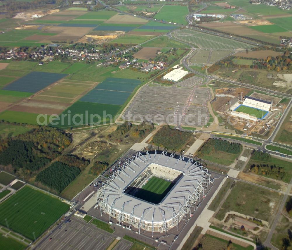 Mönchengladbach from above - Sports facility grounds of the Arena stadium BORUSSIA-PARK in Moenchengladbach in the state North Rhine-Westphalia, Germany