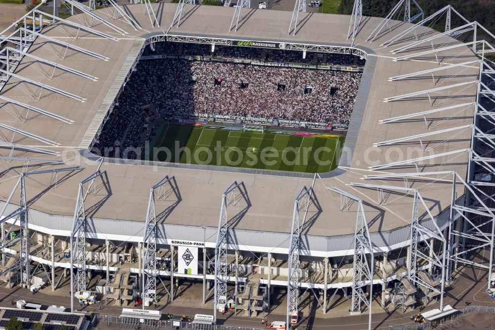 Mönchengladbach from the bird's eye view: Sports facility grounds of the Arena stadium BORUSSIA-PARK in Moenchengladbach in the state North Rhine-Westphalia, Germany