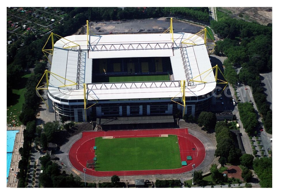 Dortmund from the bird's eye view: Sports facility grounds of the Arena stadium Signal Iduna Park - formerly Westfalenstadion in Dortmund in the state North Rhine-Westphalia