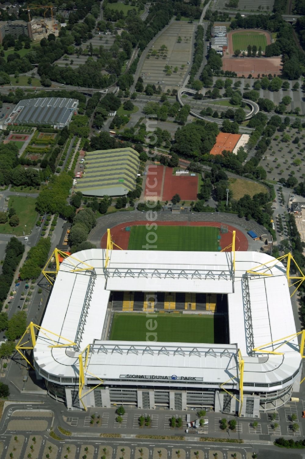 Aerial photograph Dortmund - Sports facility grounds of the Arena stadium in Dortmund in the state North Rhine-Westphalia