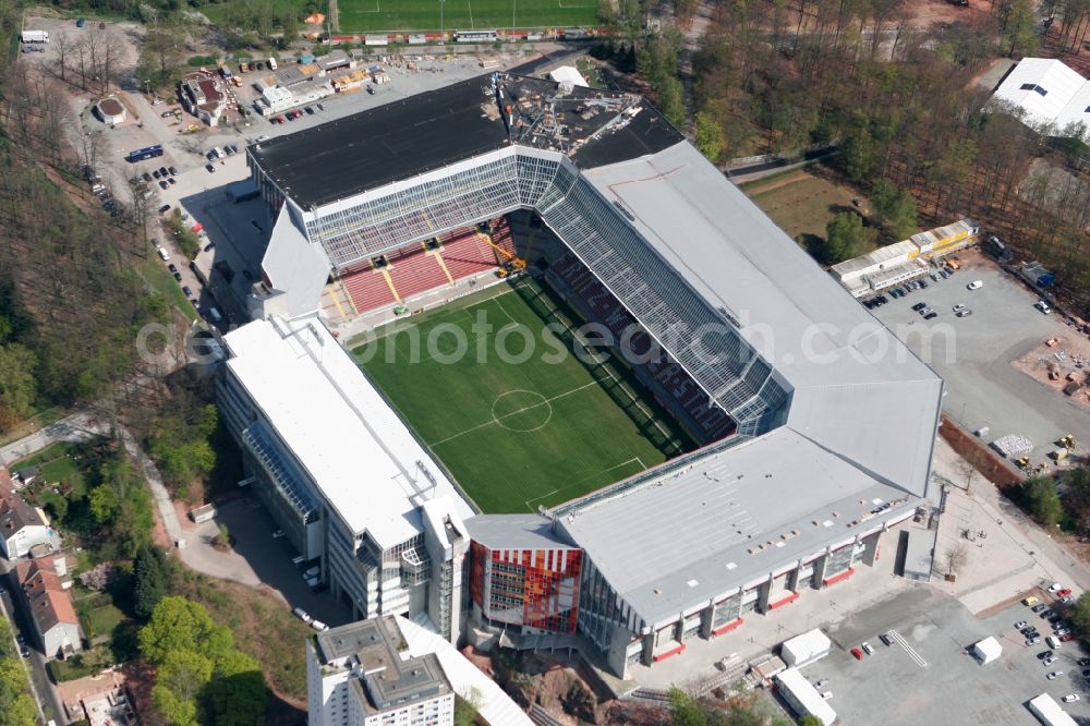 Aerial photograph Kaiserslautern - Sports facility grounds of the Arena stadium Fritz-Walter-Stadion in destrict Betzenberg on Fritz-Walter-Strasse in Kaiserslautern in the state Rhineland-Palatinate, Germany