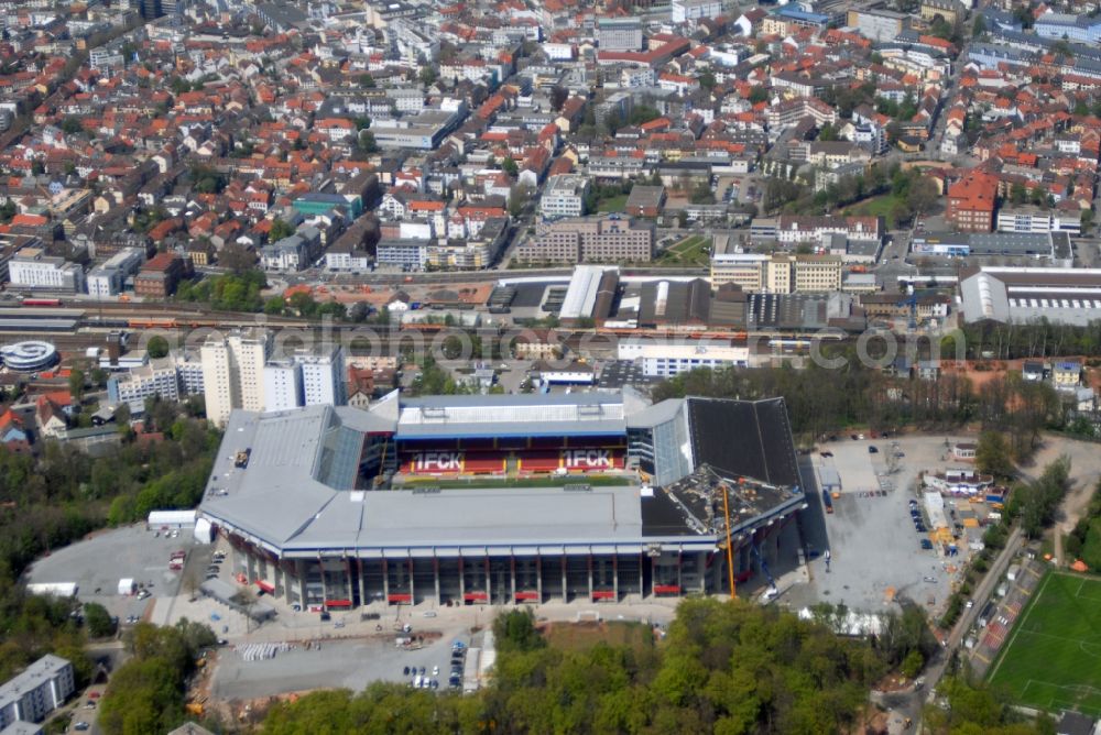 Aerial photograph Kaiserslautern - Sports facility grounds of the Arena stadium Fritz-Walter-Stadion in destrict Betzenberg on Fritz-Walter-Strasse in Kaiserslautern in the state Rhineland-Palatinate, Germany