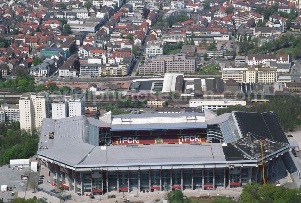 Kaiserslautern from the bird's eye view: Sports facility grounds of the Arena stadium Fritz-Walter-Stadion in destrict Betzenberg on Fritz-Walter-Strasse in Kaiserslautern in the state Rhineland-Palatinate, Germany