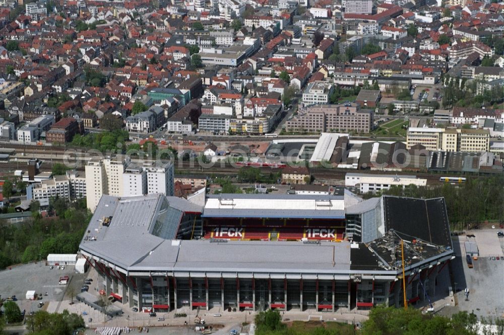 Aerial image Kaiserslautern - Sports facility grounds of the Arena stadium Fritz-Walter-Stadion in destrict Betzenberg on Fritz-Walter-Strasse in Kaiserslautern in the state Rhineland-Palatinate, Germany