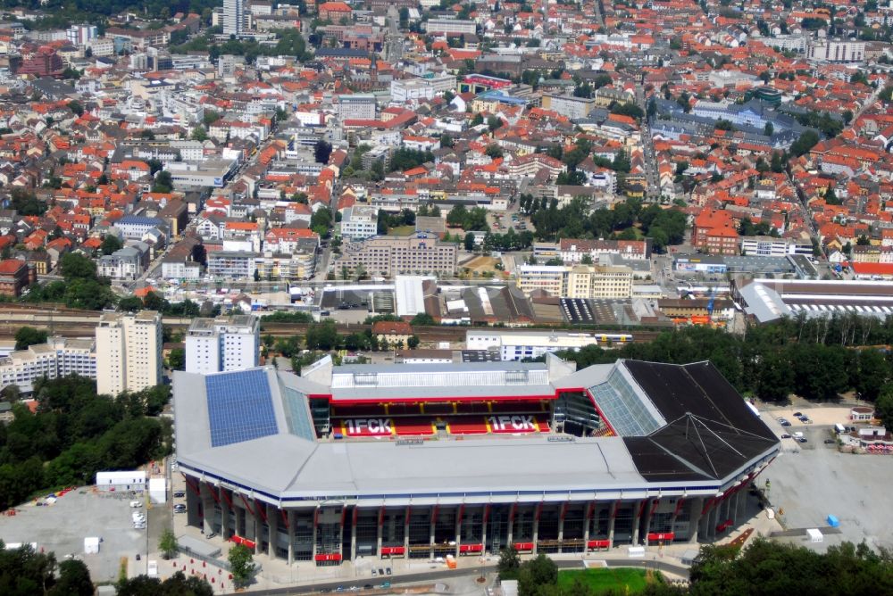 Aerial photograph Kaiserslautern - Sports facility grounds of the Arena stadium Fritz-Walter-Stadion in destrict Betzenberg on Fritz-Walter-Strasse in Kaiserslautern in the state Rhineland-Palatinate, Germany