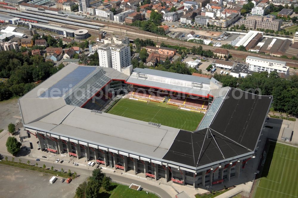 Aerial image Kaiserslautern - Sports facility grounds of the Arena stadium Fritz-Walter-Stadion in destrict Betzenberg on Fritz-Walter-Strasse in Kaiserslautern in the state Rhineland-Palatinate, Germany