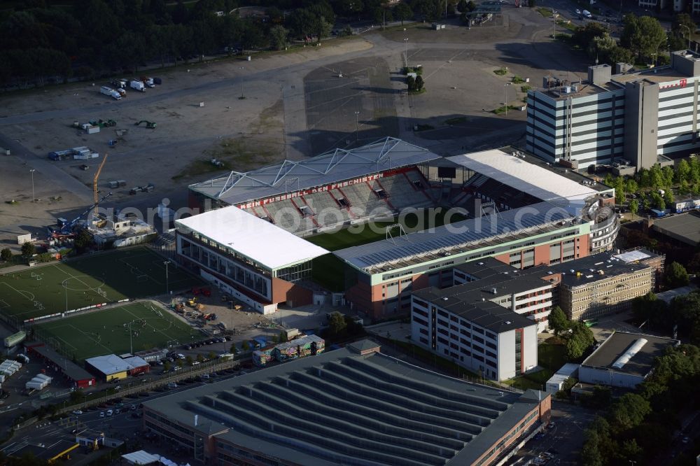 Aerial photograph Hamburg - Sports facility grounds of the Arena millerntor- stadium in Hamburg in Germany