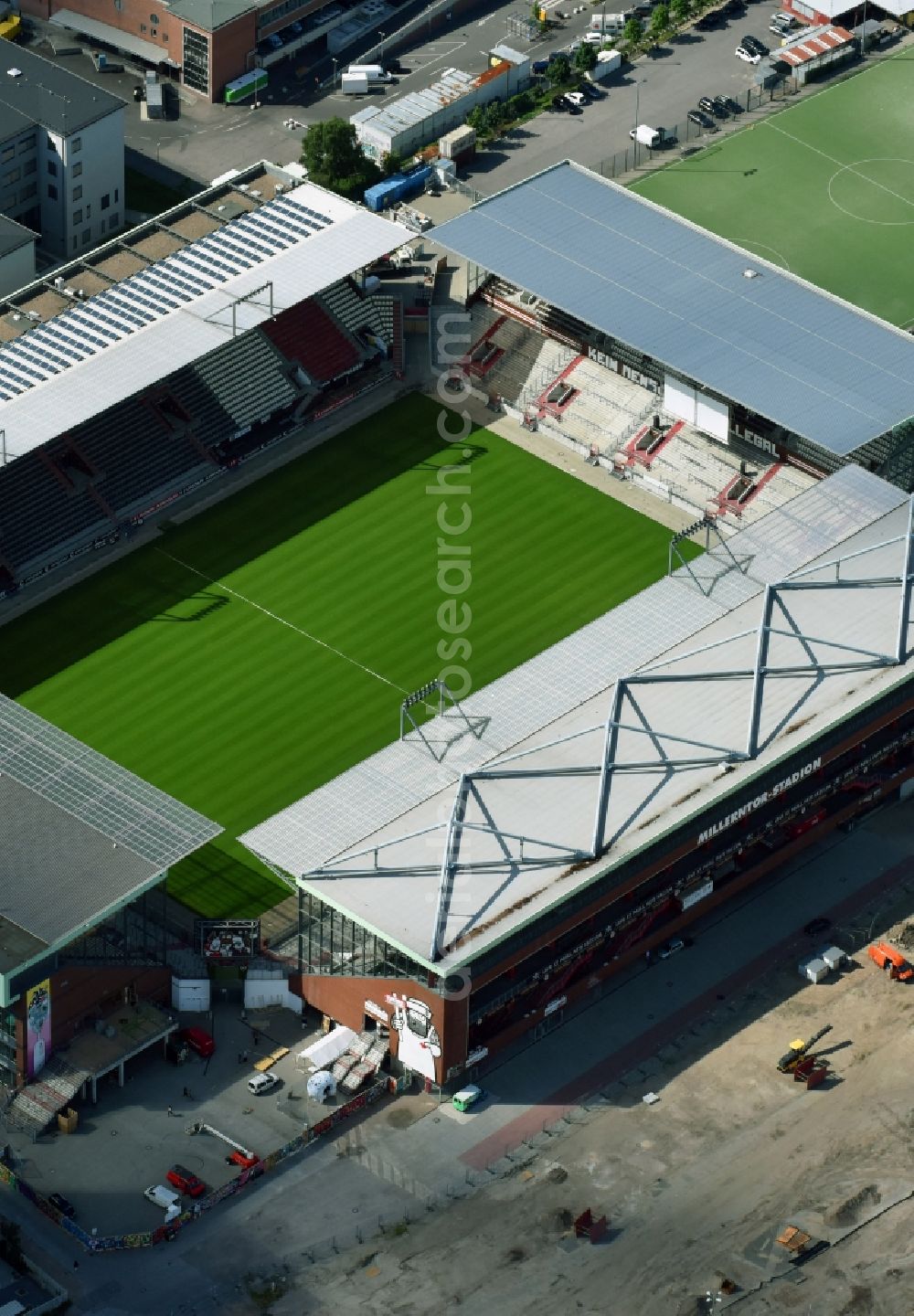 Aerial photograph Hamburg - Sports facility grounds of the Arena millerntor- stadium in Hamburg in Germany