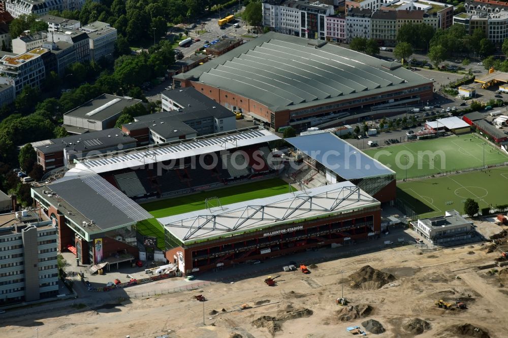 Hamburg from the bird's eye view: Sports facility grounds of the Arena millerntor- stadium in Hamburg in Germany