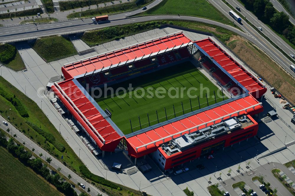 Aerial photograph Regensburg - Sports facility grounds of the Arena stadium Jahnstadion formerly Continental Arena on street Franz-Josef-Strauss-Allee in Regensburg in the state Bavaria, Germany