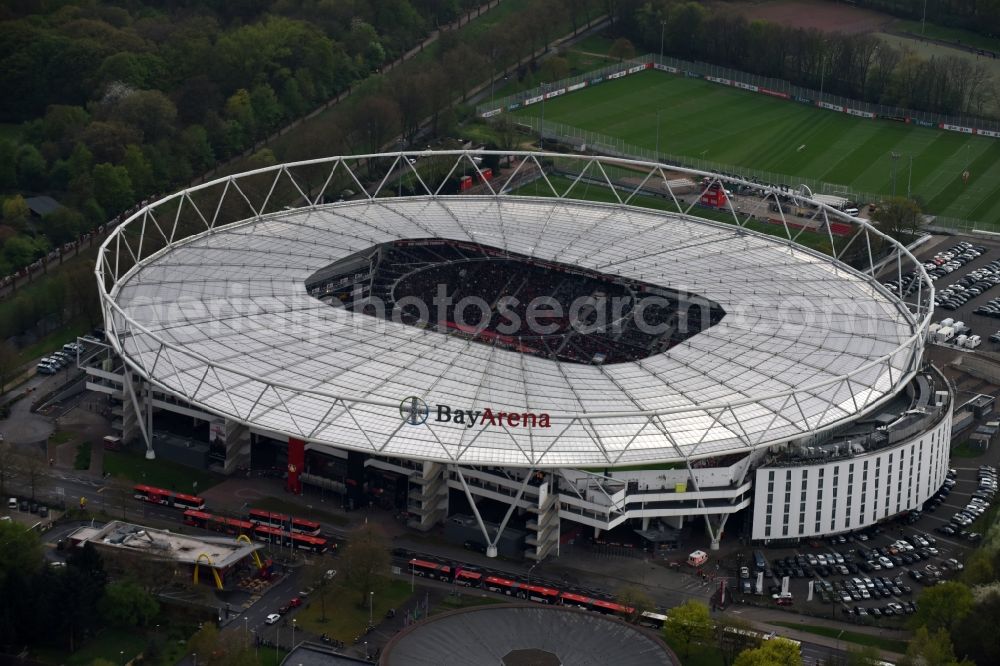 Leverkusen from the bird's eye view: Sports facility grounds of the Arena stadium BayArena on Bismarckstrasse in Leverkusen in the state North Rhine-Westphalia