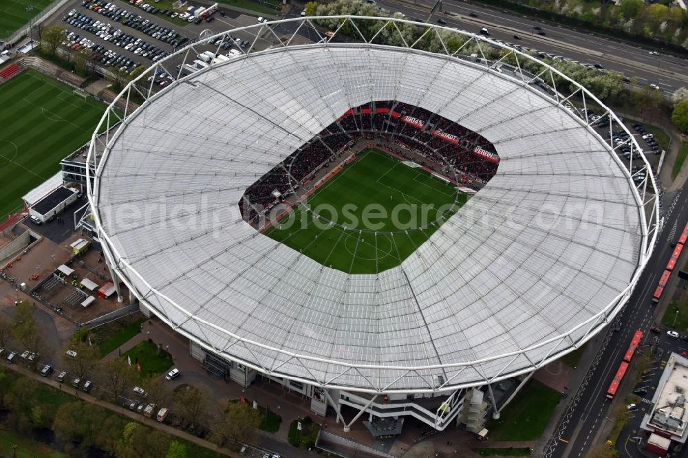 Leverkusen from the bird's eye view: Sports facility grounds of the Arena stadium BayArena on Bismarckstrasse in Leverkusen in the state North Rhine-Westphalia