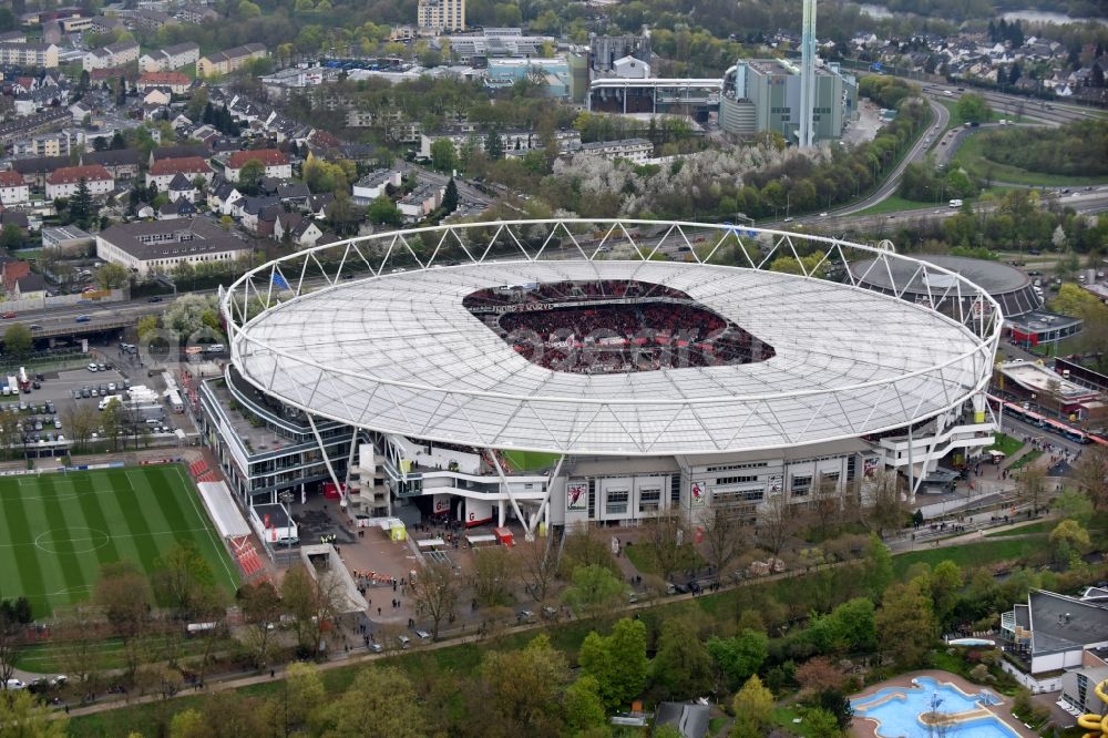 Aerial image Leverkusen - Sports facility grounds of the Arena stadium BayArena on Bismarckstrasse in Leverkusen in the state North Rhine-Westphalia