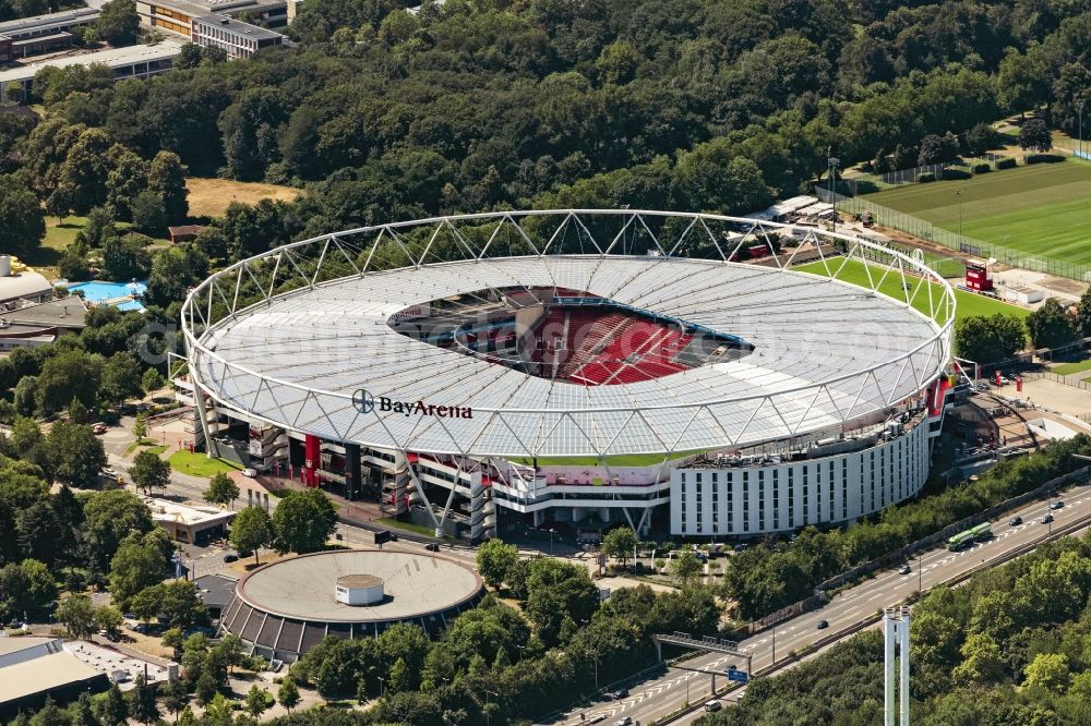 Aerial photograph Leverkusen - Sports facility grounds of the Arena stadium BayArena on Bismarckstrasse in Leverkusen in the state North Rhine-Westphalia