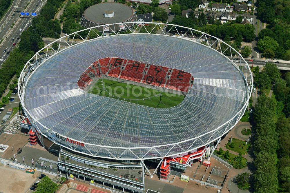 Leverkusen from above - Sports facility grounds of the Arena stadium BayArena on Bismarckstrasse in Leverkusen in the state North Rhine-Westphalia