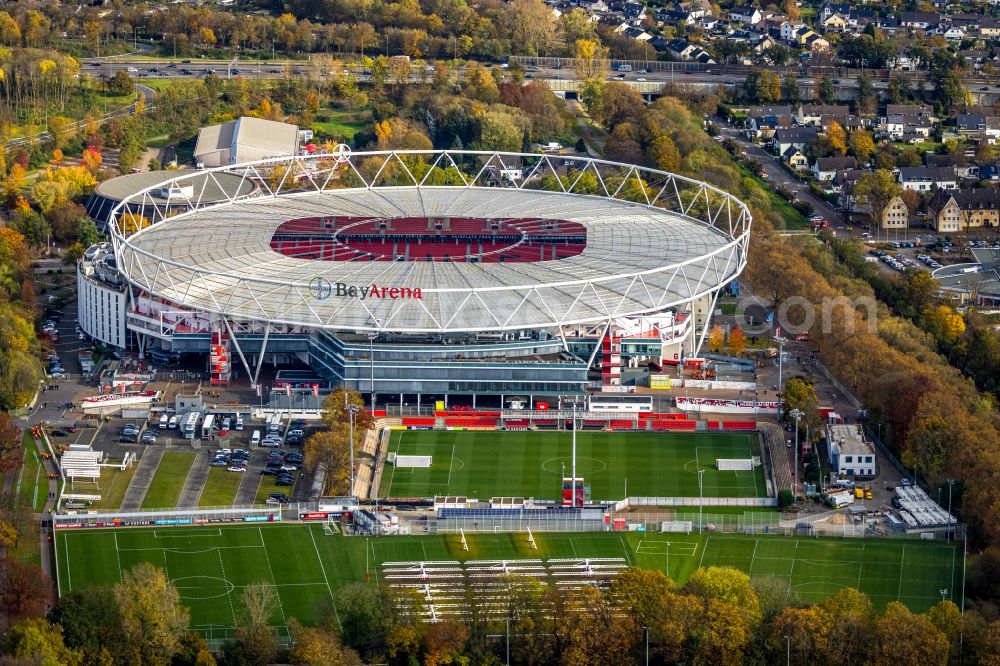 Aerial image Leverkusen - Sports facility grounds of the Arena stadium BayArena on Bismarckstrasse in Leverkusen in the state North Rhine-Westphalia