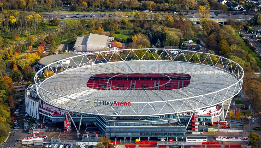 Aerial photograph Leverkusen - Sports facility grounds of the Arena stadium BayArena on Bismarckstrasse in Leverkusen in the state North Rhine-Westphalia