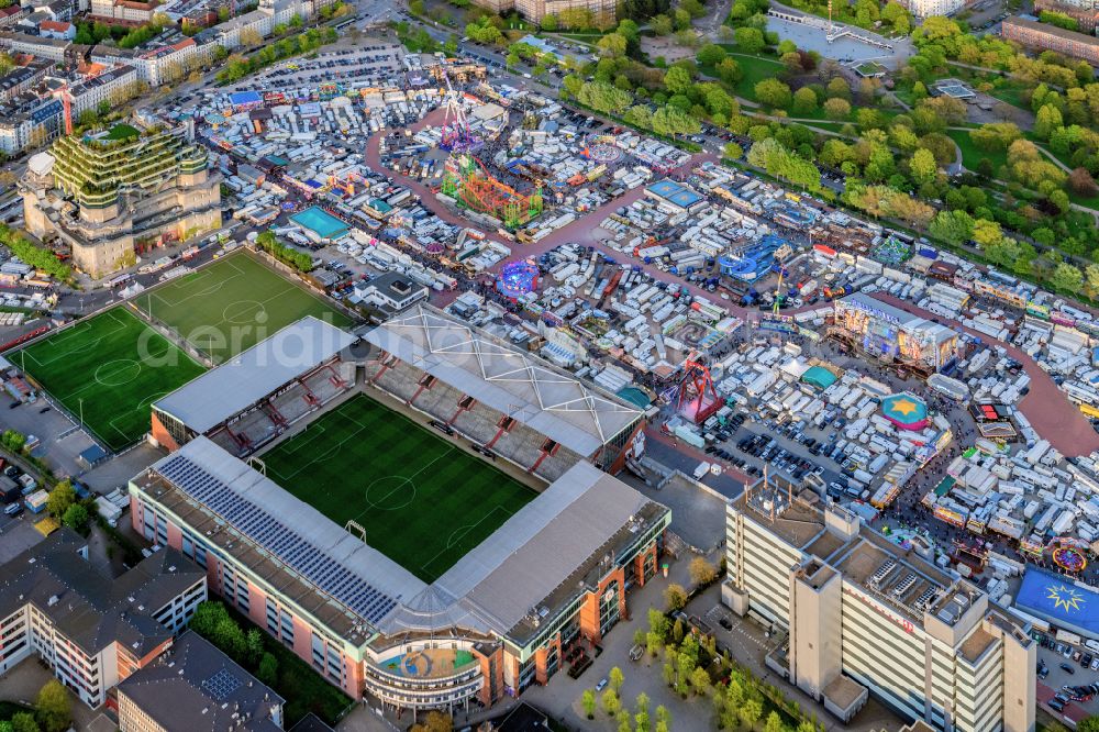 Hamburg from above - Sports facility grounds of the arena of the stadium Millerntor- Stadion in am Heiligengeistfeld in the St. Pauli district in Hamburg, Germany