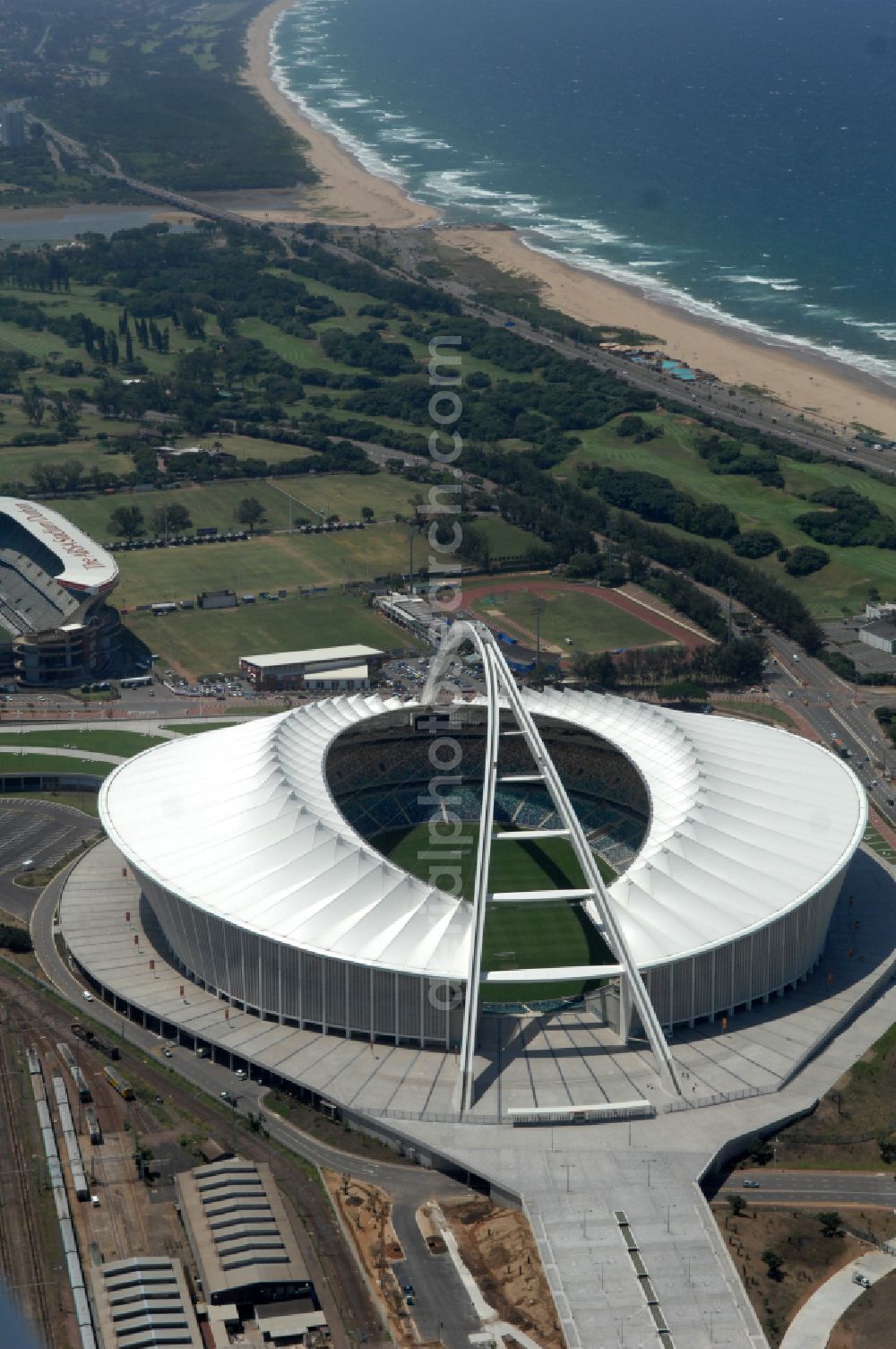 Aerial image Durban - Sports facility area of the arena of the stadium Moses Mabhida Stadium in Kings Park on Masabalala Yengwa Avenue in the district of Stamford Hill in Durban in KwaZulu-Natal, South Africa