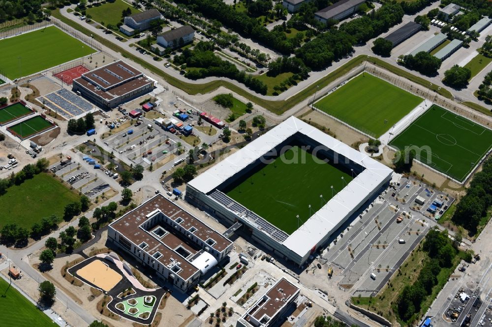 München from the bird's eye view: Sports facility grounds of the Arena stadium of Nachwuchsleistungszentrum (NLZ) fuer den FC Bayern Muenchen in the district Milbertshofen-Am Hart in Munich in the state Bavaria, Germany