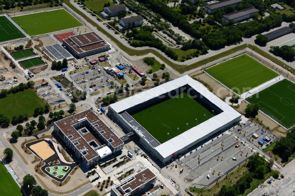 Aerial image München - Sports facility grounds of the Arena stadium of Nachwuchsleistungszentrum (NLZ) fuer den FC Bayern Muenchen in the district Milbertshofen-Am Hart in Munich in the state Bavaria, Germany