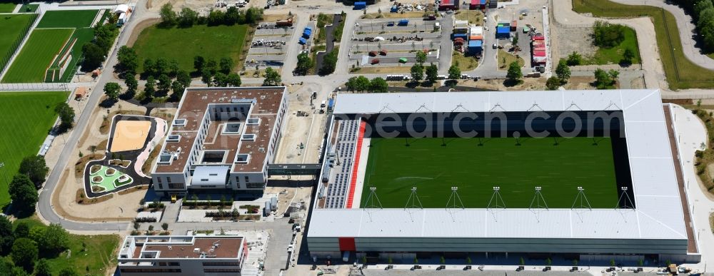 München from the bird's eye view: Sports facility grounds of the Arena stadium of Nachwuchsleistungszentrum (NLZ) fuer den FC Bayern Muenchen in the district Milbertshofen-Am Hart in Munich in the state Bavaria, Germany