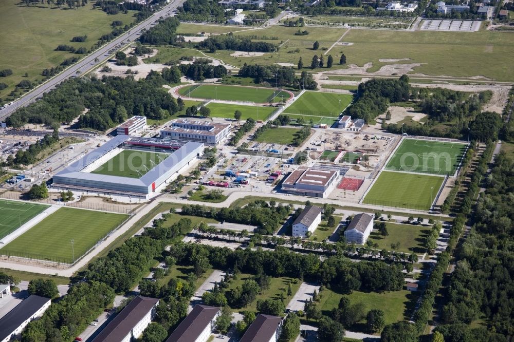 Aerial image München - Sports facility grounds of the Arena stadium of Nachwuchsleistungszentrum (NLZ) fuer den FC Bayern Muenchen in the district Milbertshofen-Am Hart in Munich in the state Bavaria, Germany