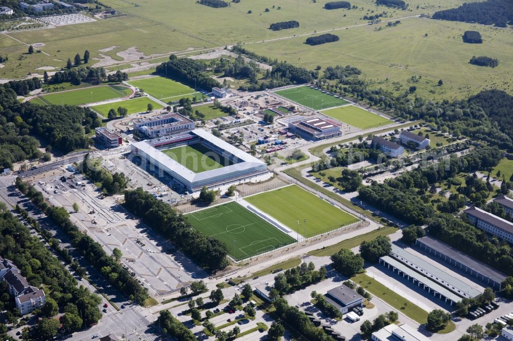 München from above - Sports facility grounds of the Arena stadium of Nachwuchsleistungszentrum (NLZ) fuer den FC Bayern Muenchen in the district Milbertshofen-Am Hart in Munich in the state Bavaria, Germany