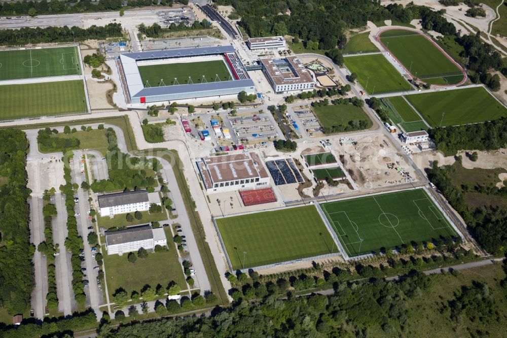 Aerial image München - Sports facility grounds of the Arena stadium of Nachwuchsleistungszentrum (NLZ) fuer den FC Bayern Muenchen in the district Milbertshofen-Am Hart in Munich in the state Bavaria, Germany