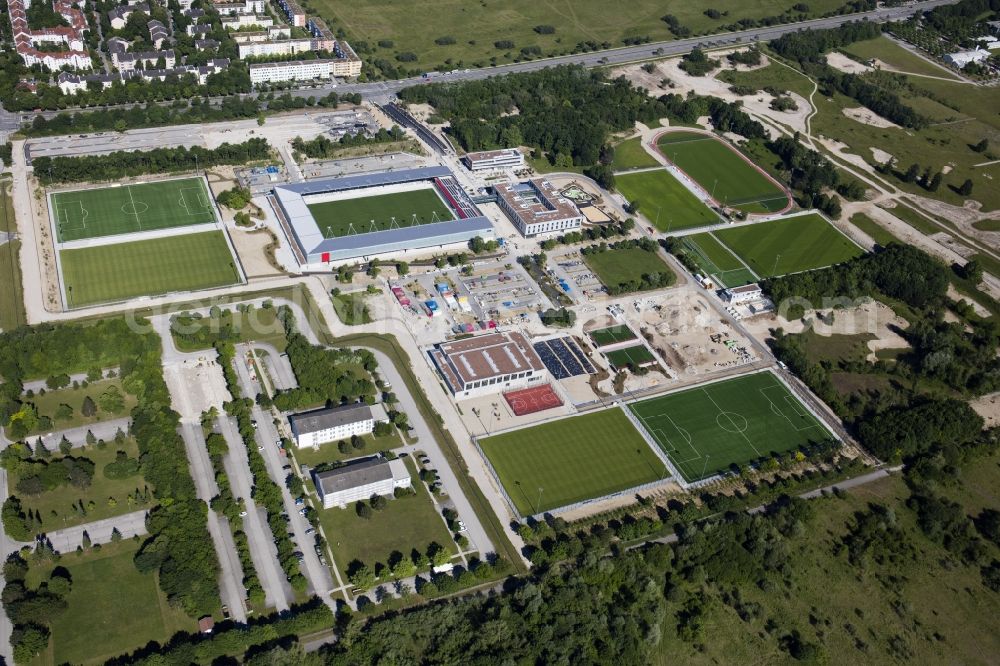 Aerial photograph München - Sports facility grounds of the Arena stadium of Nachwuchsleistungszentrum (NLZ) fuer den FC Bayern Muenchen in the district Milbertshofen-Am Hart in Munich in the state Bavaria, Germany