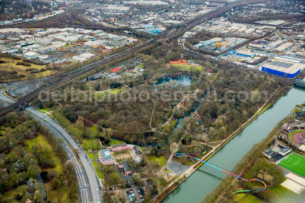 Aerial photograph Oberhausen - Sports facility grounds of the Arena stadium Niederrhein Lindnerstrasse in Oberhausen in the state North Rhine-Westphalia