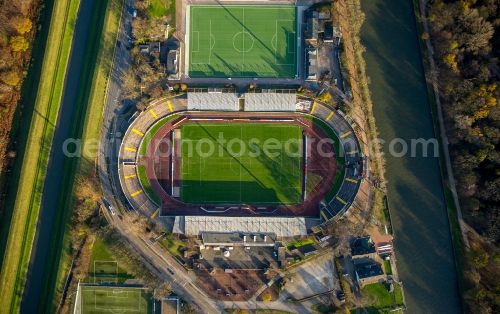 Oberhausen from above - Sports facility grounds of the Arena stadium Stadion Niederrhein on Lindnerstrasse in Oberhausen in the state North Rhine-Westphalia