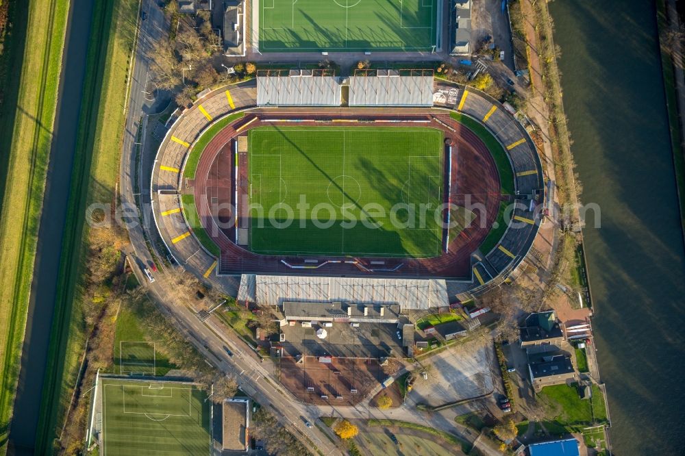 Oberhausen from the bird's eye view: Sports facility grounds of the Arena stadium Stadion Niederrhein on Lindnerstrasse in Oberhausen in the state North Rhine-Westphalia