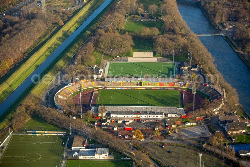 Aerial image Oberhausen - Sports facility grounds of the Arena stadium Stadion Niederrhein on Lindnerstrasse in Oberhausen in the state North Rhine-Westphalia