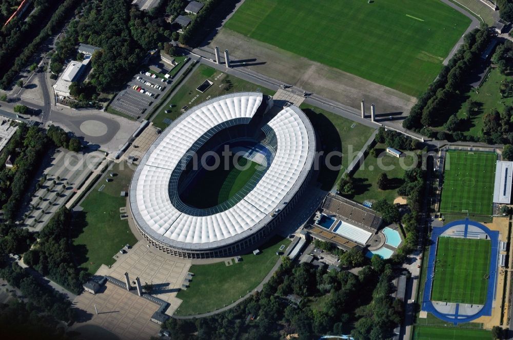 Berlin from above - Sports facility grounds of the Arena stadium Olympiastadion of Hertha BSC in Berlin in Germany