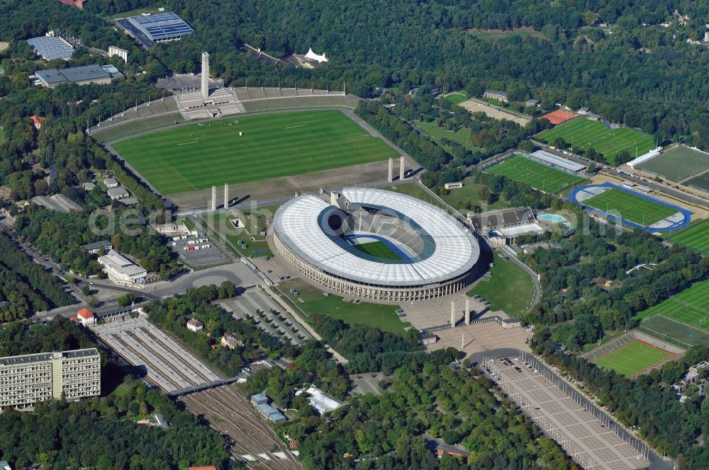 Berlin from the bird's eye view: Sports facility grounds of the Arena stadium Olympiastadion of Hertha BSC in Berlin in Germany