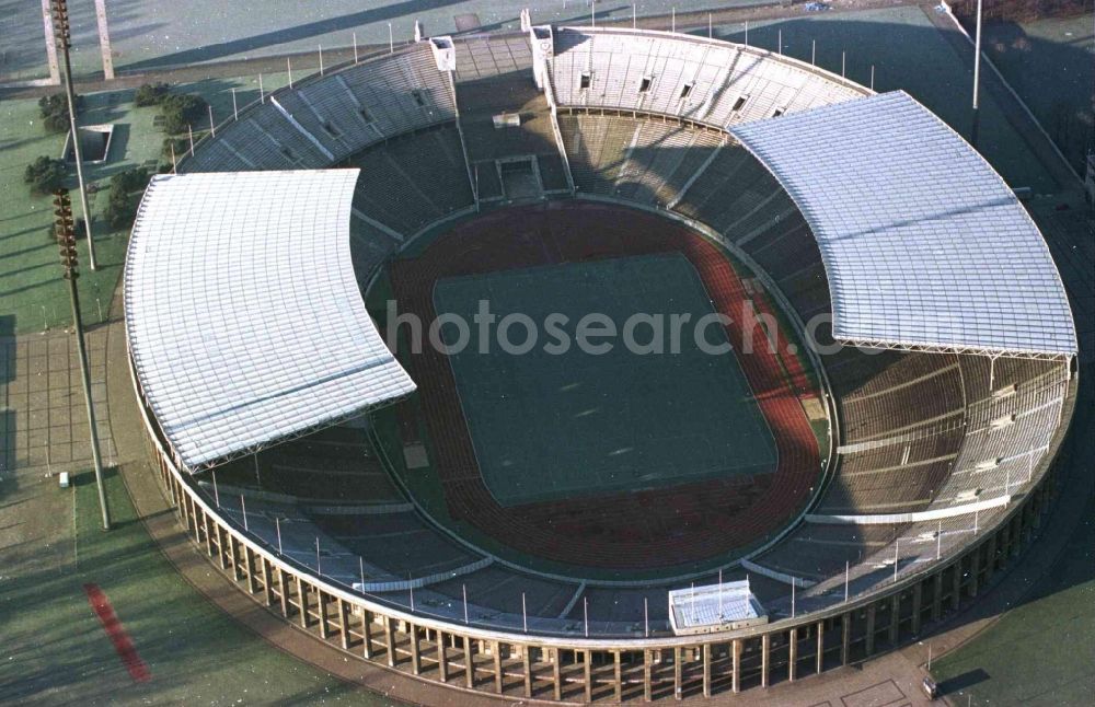 Aerial photograph Berlin - Sports facility grounds of the Arena stadium Olympiastadion of Hertha BSC in Berlin in Germany